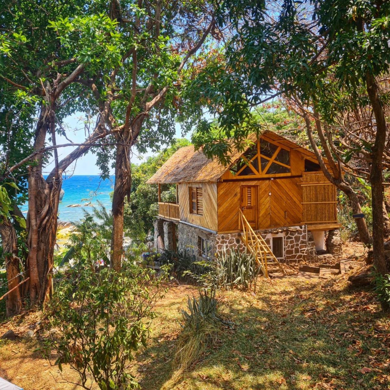 Butterfly Space- A Non-Profit Eco-Lodge Nkhata Bay Exterior foto