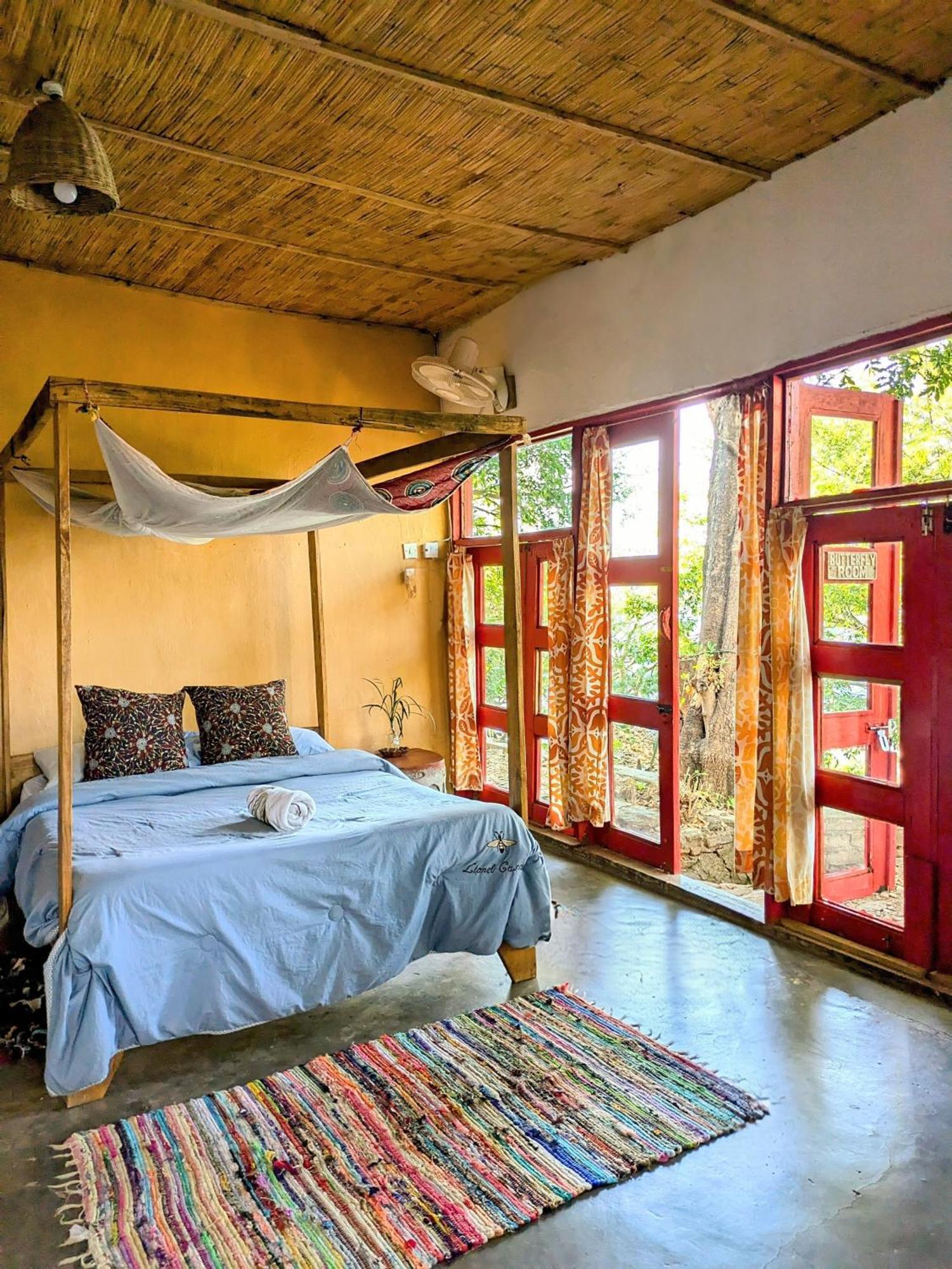 Butterfly Space- A Non-Profit Eco-Lodge Nkhata Bay Exterior foto
