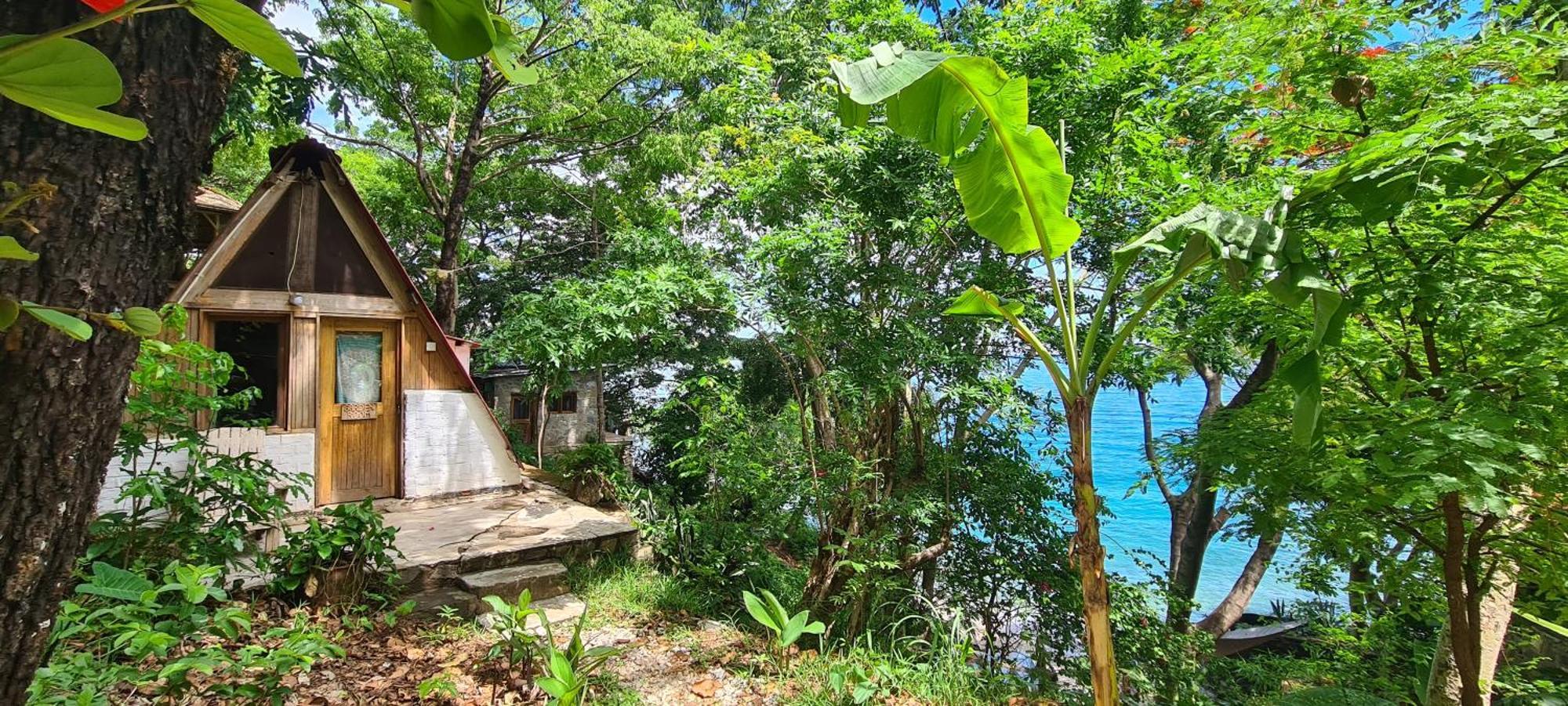 Butterfly Space- A Non-Profit Eco-Lodge Nkhata Bay Exterior foto